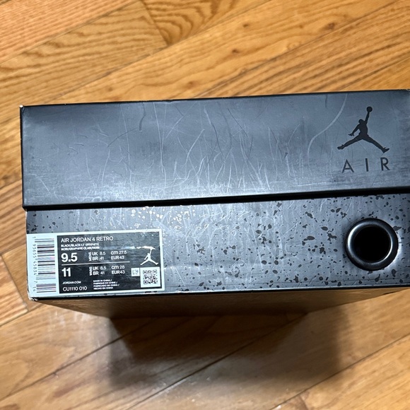 Jordan 4 Retro Black cat